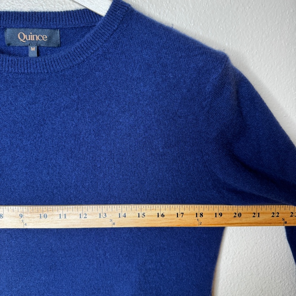 Quince Sweater Women's Medium Navy Crewneck Cashmere Classic Casual - Picture 5 of 6